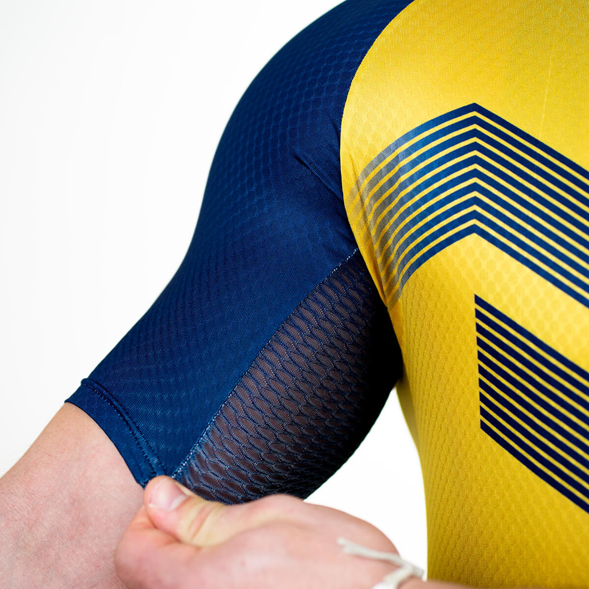 Detail of the jersey on the sleeve